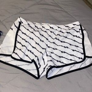 Old Navy active shorts